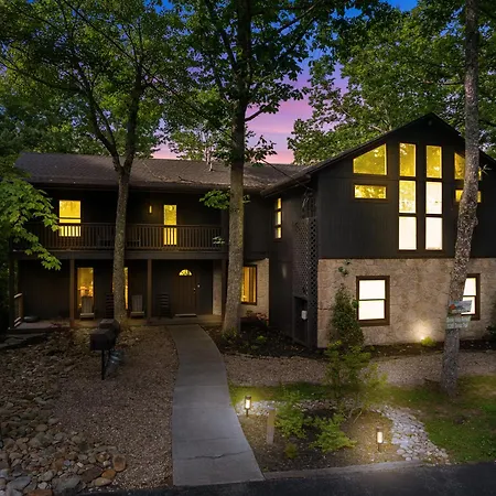 Smoky Vista Retreat, Hot Tub, Game Room, Wifi, 1089 Free Tickets Each Paid Day, Dollywood And More